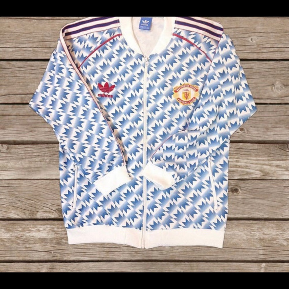 Manchester United men’s zip up track jacket.